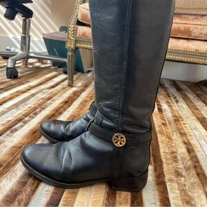 Tory Birch tall riding boots - great condition. Size 9